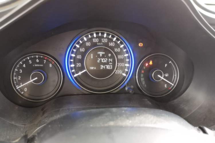Used Honda Crider 2013 1.8L automatic luxury edition Odometer Close Up