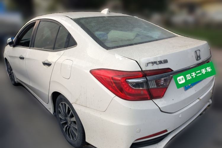 Used Honda Crider 2013 1.8L automatic luxury edition Rear Left 45 Deg