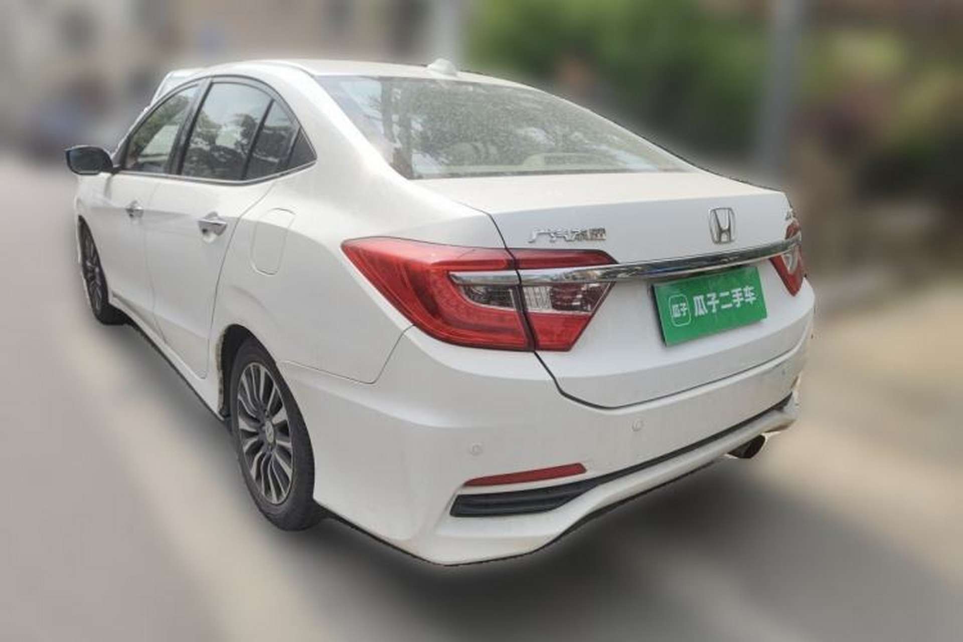 Used Honda Crider 2013 1.8L automatic luxury edition Rear Left 45 Deg