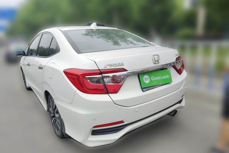 Used Honda Crider 2013 1.8L automatic luxury edition Rear Left 45 Deg