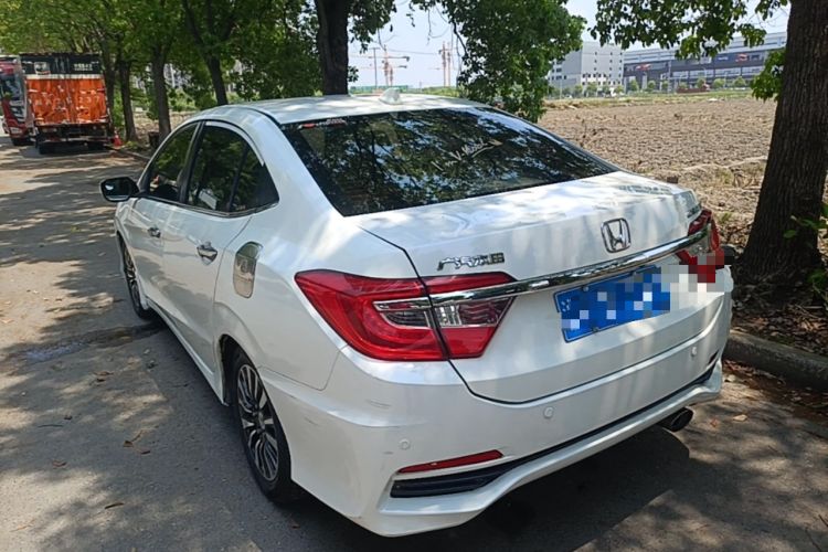 Used Honda Crider 2013 1.8L automatic luxury edition Rear Left 45 Deg