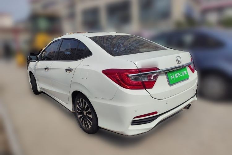 Used Honda Crider 2013 1.8L automatic luxury edition Rear Left 45 Deg