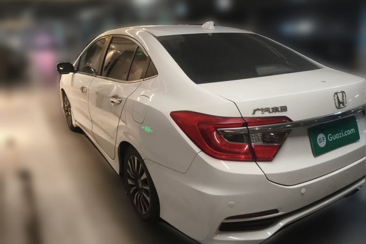 Used Honda Crider 2013 1.8L automatic luxury edition Rear Left 45 Deg