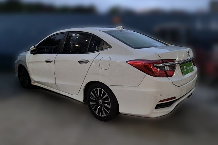 Used Honda Crider 2013 1.8L automatic luxury edition Rear Left 45 Deg