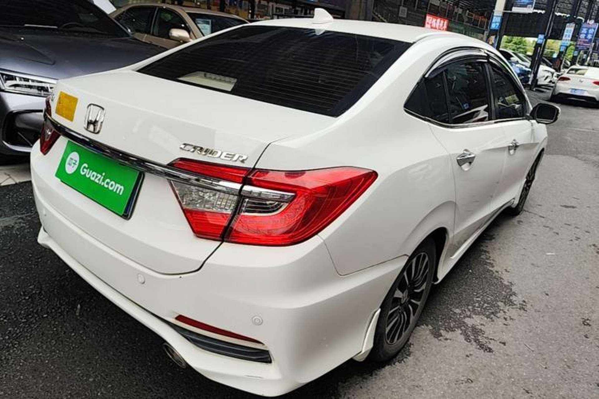 Used Honda Crider 2013 1.8L automatic luxury edition Rear Right 45 Deg