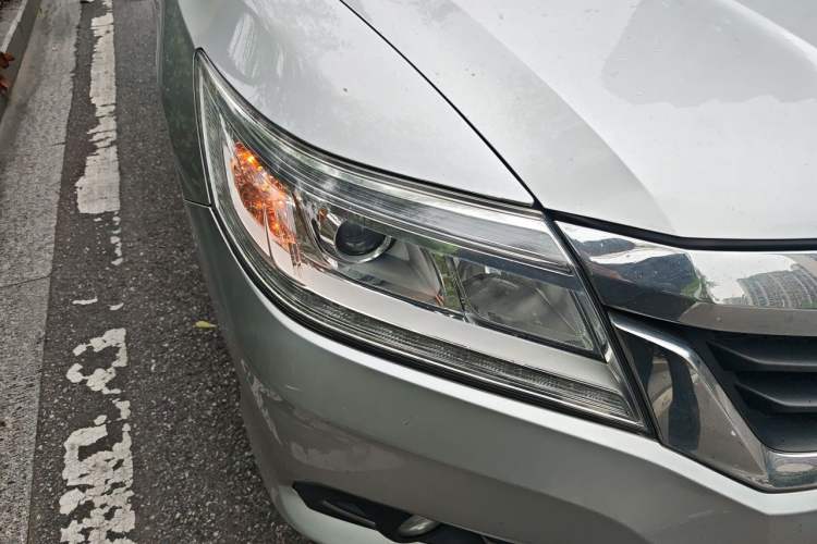 Used Honda Crider 2013 1.8L manual Comfort version Right Front Headlight