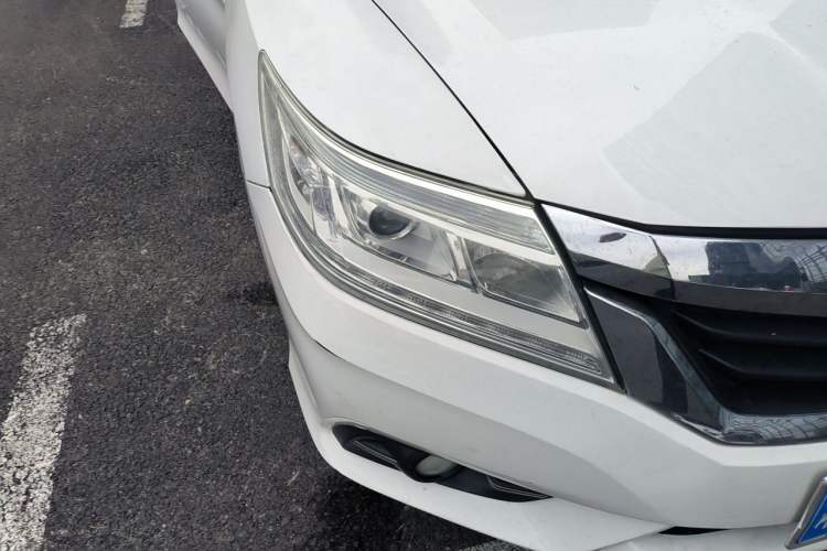 Used Honda Crider 2013 1.8L automatic comfort version Right Front Headlight