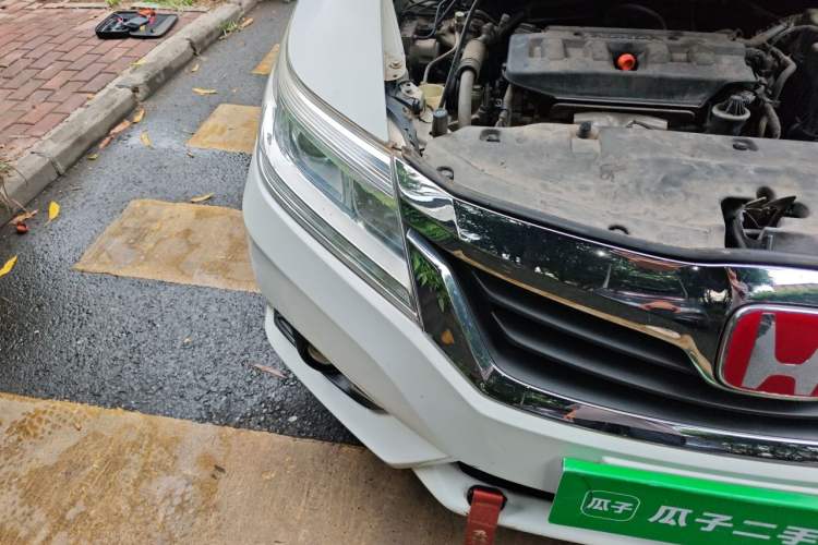 Used Honda Crider 2013 1.8L automatic luxury edition Right Front Headlight