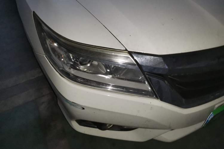 Used Honda Crider 2013 1.8L automatic luxury edition Right Front Headlight
