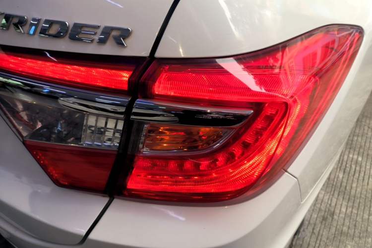 Used Honda Crider 2013 1.8L automatic luxury edition Right Rear Taillight