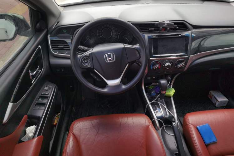 Used Honda Crider 2013 1.8L automatic luxury edition Steering Wheel