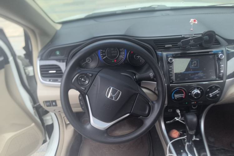 Used Honda Crider 2013 1.8L automatic luxury edition Steering Wheel