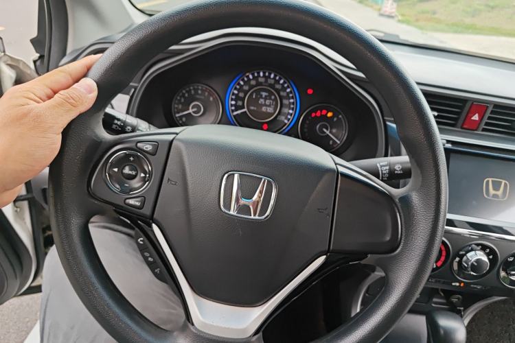 Used Honda Crider 2013 1.8L automatic luxury edition Steering Wheel