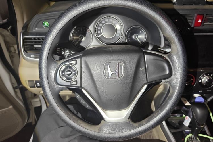 Used Honda Crider 2013 1.8L automatic luxury edition Steering Wheel