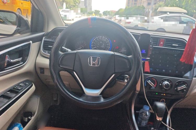 Used Honda Crider 2013 1.8L automatic comfort version Steering Wheel