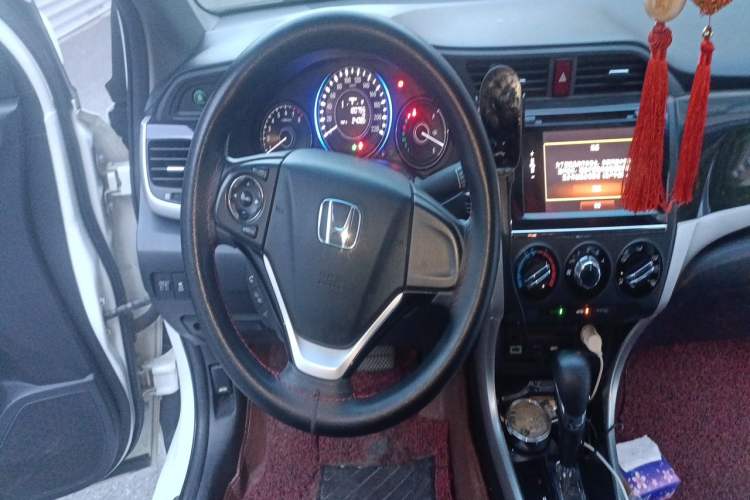Used Honda Crider 2013 1.8L automatic luxury edition Steering Wheel
