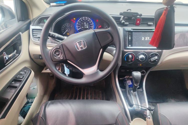 Used Honda Crider 2013 1.8L automatic luxury edition Steering Wheel