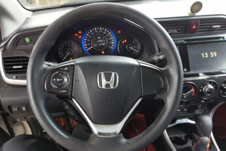 Used Honda Crider 2013 1.8L automatic luxury edition Steering Wheel