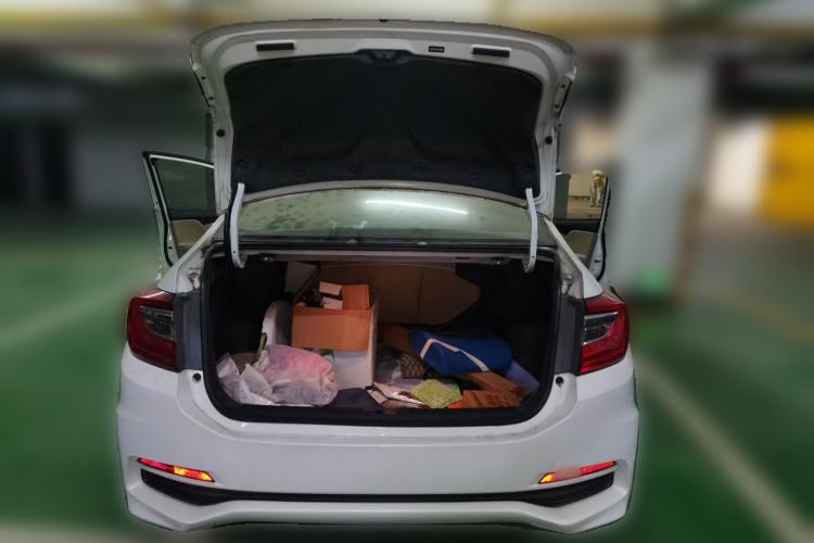 Used Honda Crider 2013 1.8L automatic comfort version Trunk