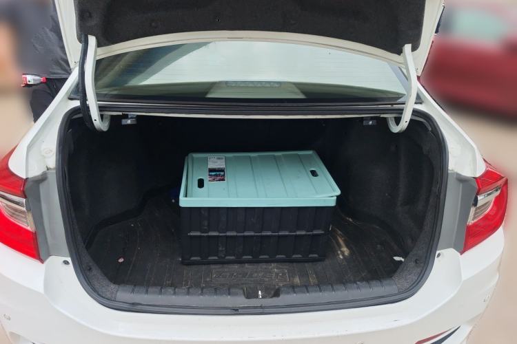 Used Honda Crider 2013 1.8L automatic comfort version Trunk
