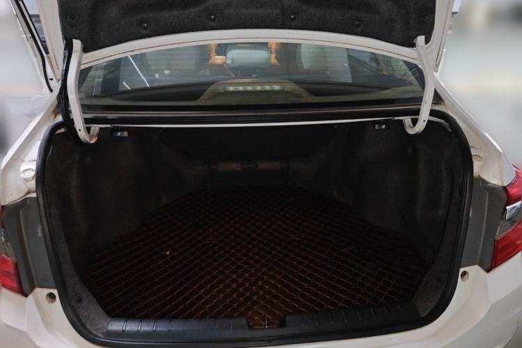 Used Honda Crider 2013 1.8L automatic comfort version Trunk