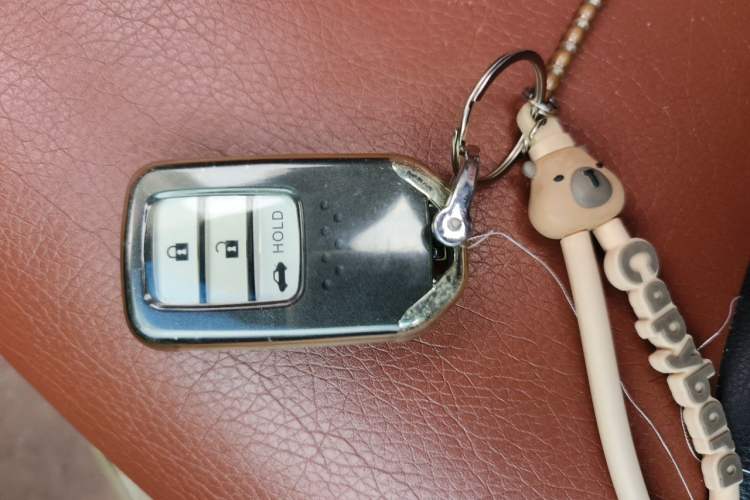 Used Honda Crider 2013 1.8L automatic luxury edition Vehicle Key