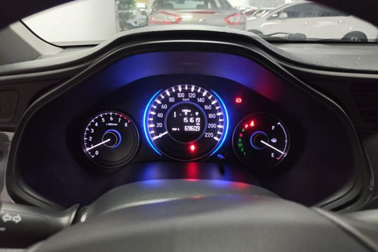 Used Honda Crider 2013 1.8L automatic luxury edition Instrument Cluster
