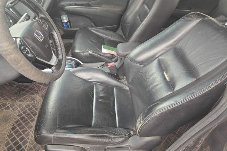 Used Honda Crider 2013 1.8L automatic flagship version Left Front Seat