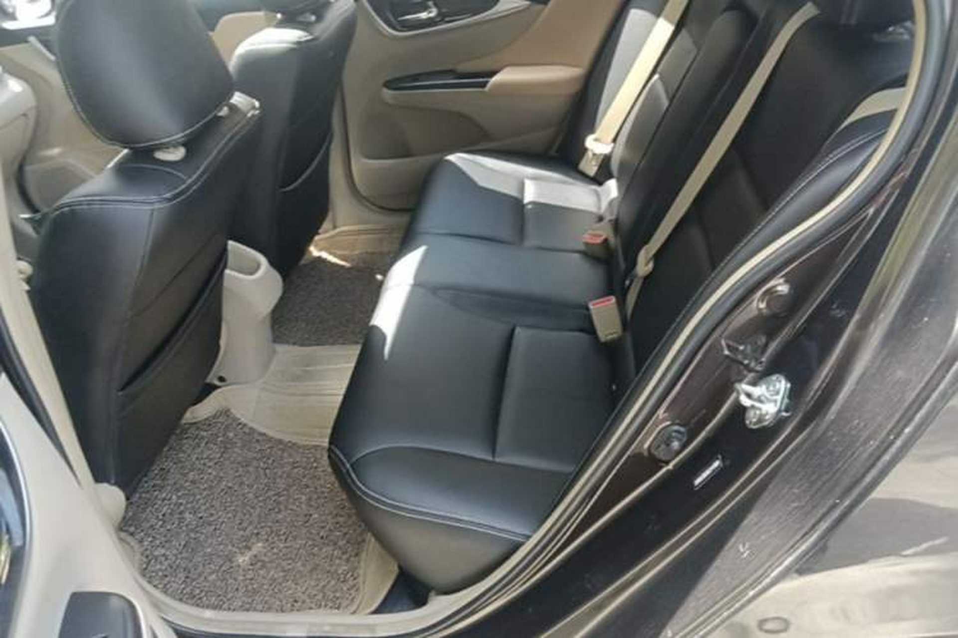Used Honda Crider 2013 1.8L automatic luxury edition Left Rear Seat