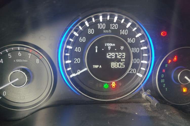 Used Honda Crider 2013 1.8L automatic flagship version Odometer Close Up
