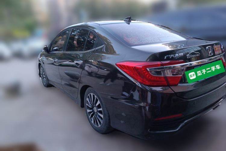 Used Honda Crider 2013 1.8L automatic luxury edition Rear Left 45 Deg