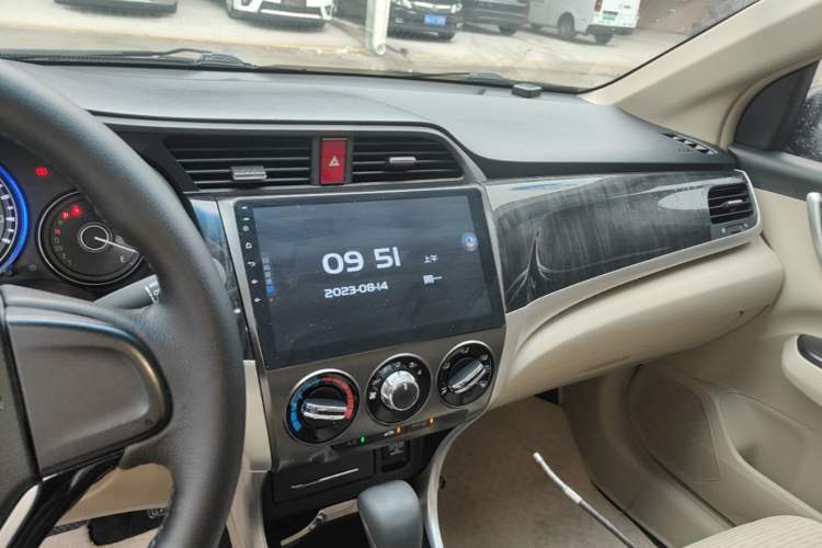 Used Honda Crider 2015 1.8L automatic comfort version Audio And AC Panel