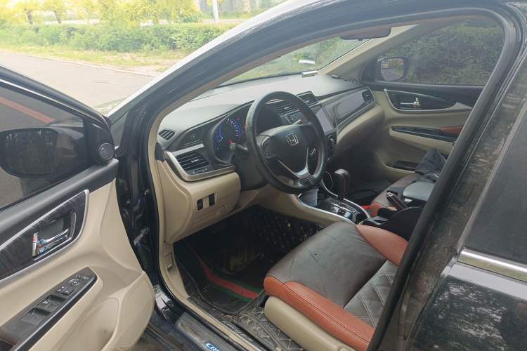 Used Honda Crider 2015 1.8L automatic comfort version Driver Seat