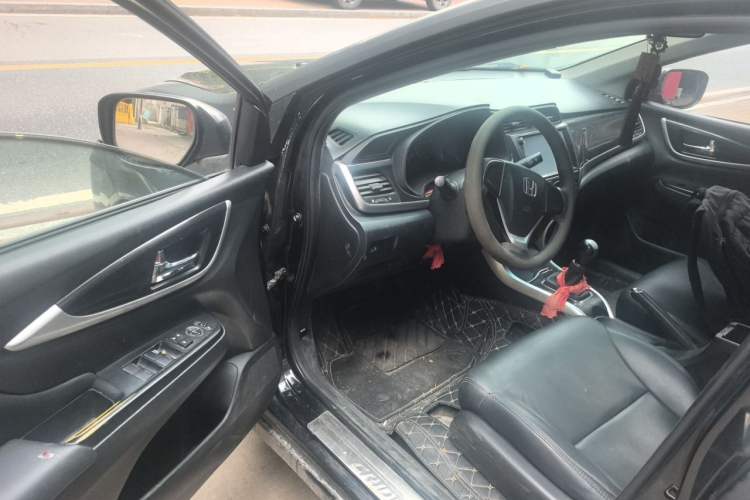 Used Honda Crider 2015 1.8L manual Comfort version Driver Seat