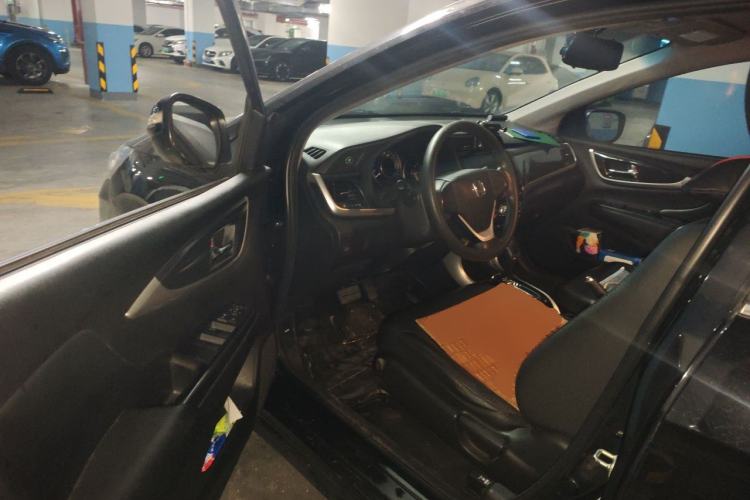 Used Honda Crider 2015 1.8L automatic comfort version Driver Seat