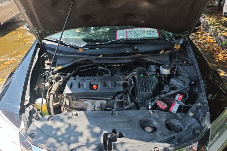Used Honda Crider 2015 1.8L automatic luxury edition Engine Bay