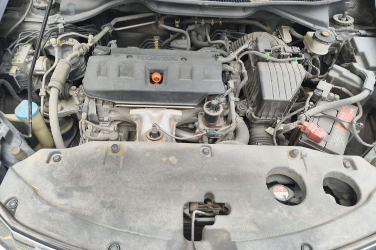 Used Honda Crider 2015 1.8L automatic luxury edition Engine Bay