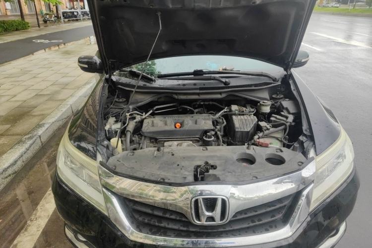 Used Honda Crider 2015 1.8L Automatic Ultra-Configured Limited Edition Engine Bay