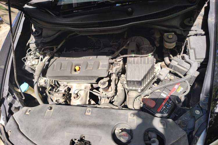 Used Honda Crider 2015 1.8L automatic comfort version Engine Bay