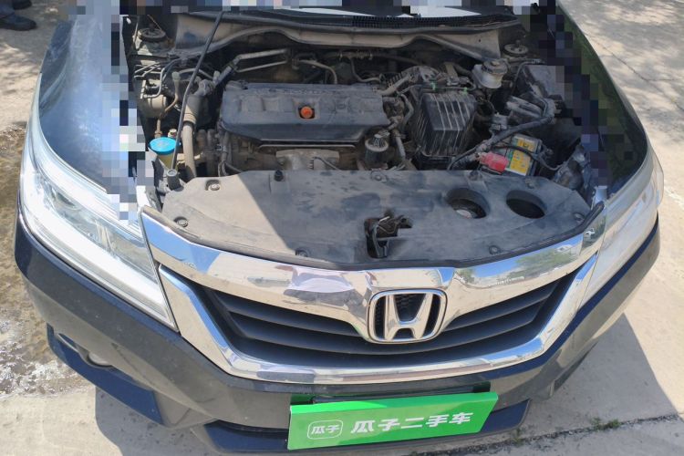 Used Honda Crider 2015 1.8L automatic luxury edition Engine Bay