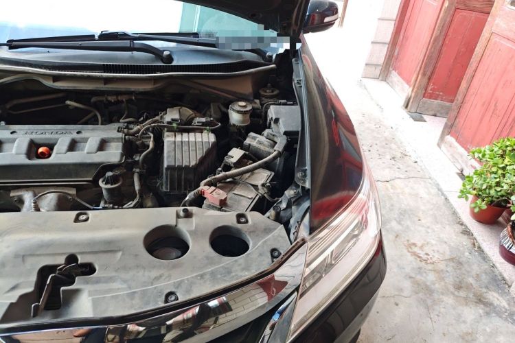 Used Honda Crider 2015 1.8L automatic luxury edition Engine Bay Left