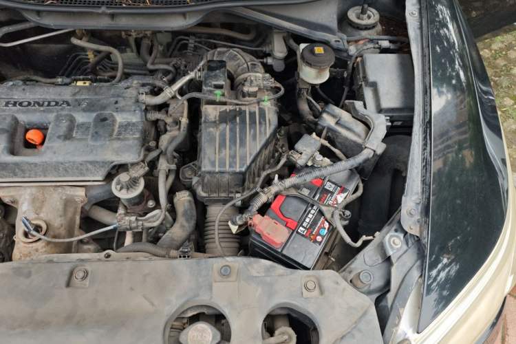 Used Honda Crider 2015 1.8L automatic luxury edition Engine Bay Left