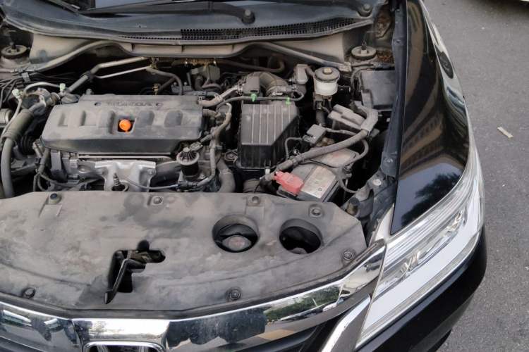Used Honda Crider 2015 1.8L Automatic Ultra-Configured Limited Edition Engine Bay Left