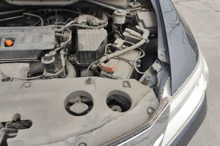Used Honda Crider 2015 1.8L automatic luxury edition Engine Bay Left