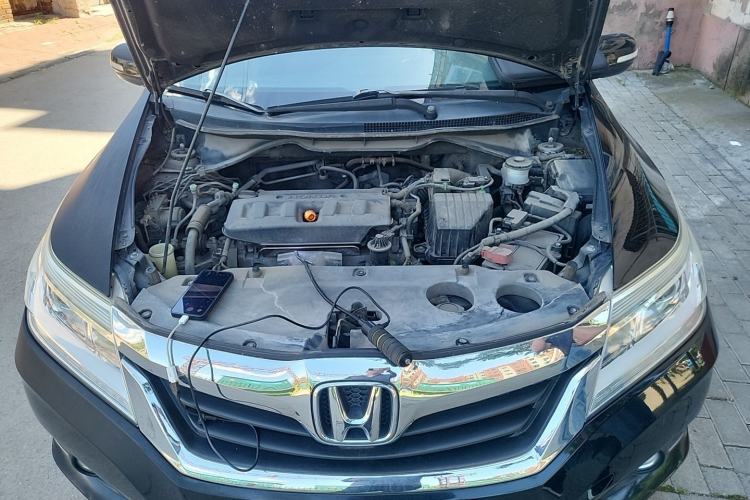 Used Honda Crider 2015 1.8L automatic luxury edition Engine Bay