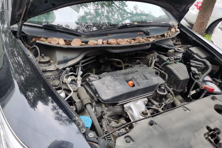Used Honda Crider 2015 1.8L Automatic Ultra-Configured Limited Edition Engine Bay Right