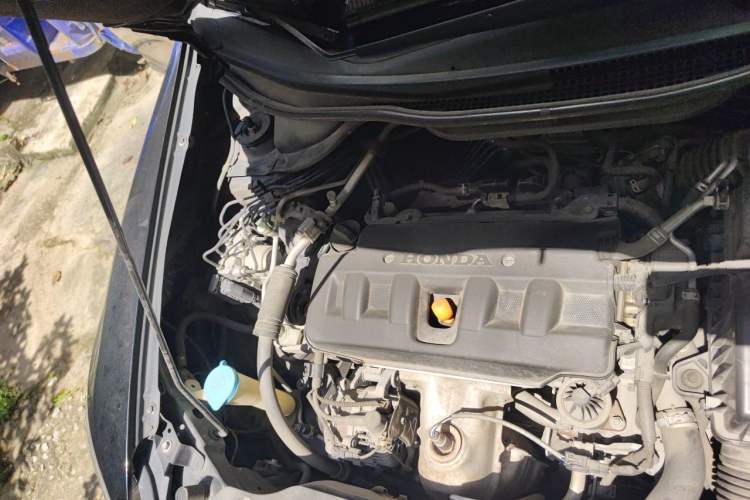 Used Honda Crider 2015 1.8L automatic comfort version Engine Bay Right