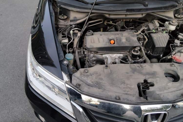Used Honda Crider 2015 1.8L Automatic Ultra-Configured Limited Edition Engine Bay Right