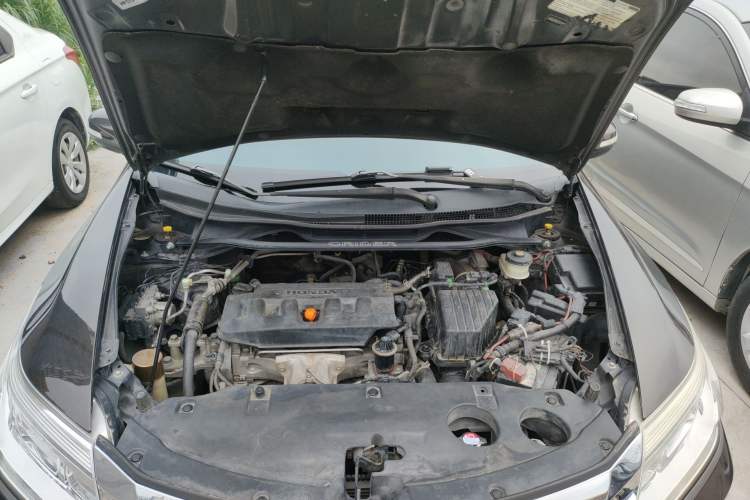 Used Honda Crider 2015 1.8L automatic comfort version Engine Bay