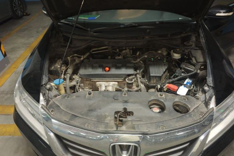 Used Honda Crider 2015 1.8L automatic comfort version Engine Bay
